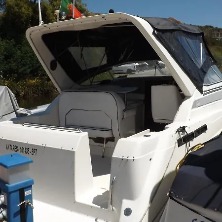 Båthotell Antares Sleeping Boat Covelo (Porto)