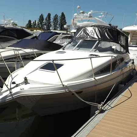 Båthotell Antares Sleeping Boat Covelo (Porto)